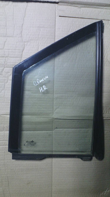 Скло задніх правих дверей 90224780 Опель Омега 87-93р.в. седан Вінниця - зображення 1