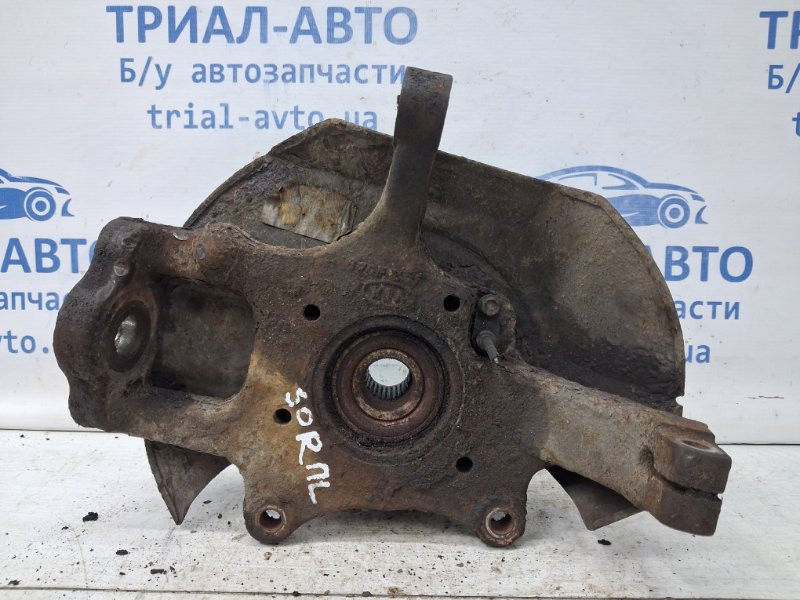 Кулак поворотный левый со ступицей Kia Sorento BL 2.5 DIESEL D4CB 2002 (б/у) Київ - зображення 1