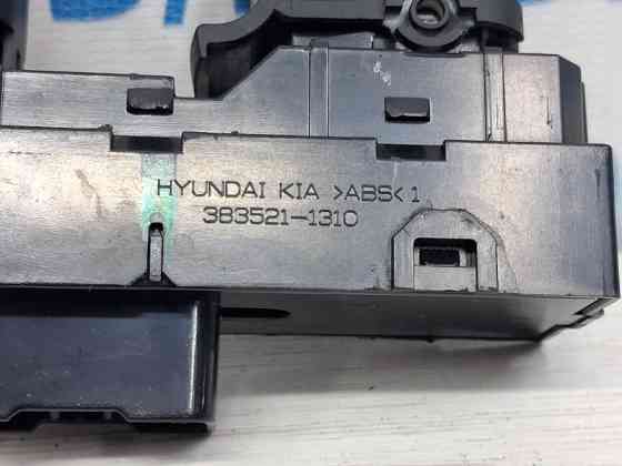 Кнопка стеклоподъемника Hyundai IX35 2009-2015 3835211310 (Арт. 77672) Киев