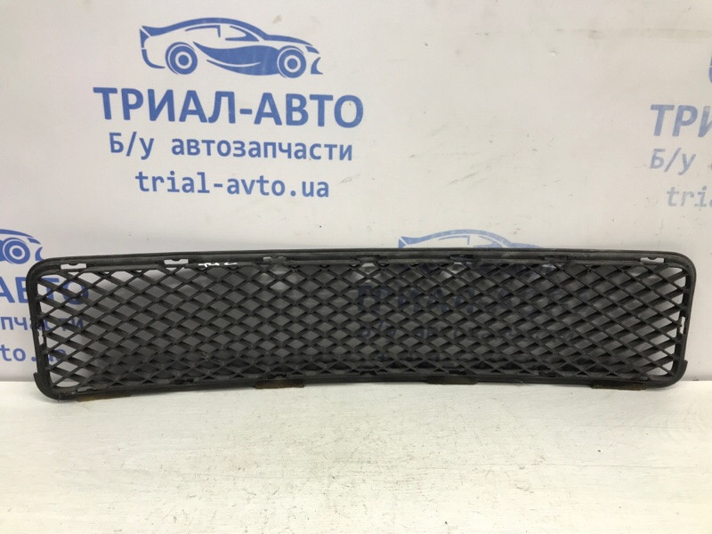 Решетка бампера центральная Hyundai Tucson JM 2.0 DIESEL D4EA 2004 (б/у) Киев - изображение 4