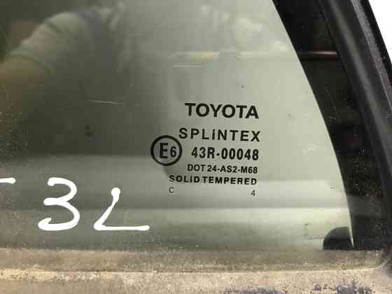Стекло двери задней левой (форточка) Toyota Avensis 2002-2010 6812405070 (Арт. 42257) Київ