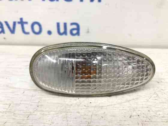 Повторитель поворотника Mitsubishi Outlander 2003-2006 MR522027 (Арт. 30474) Киев