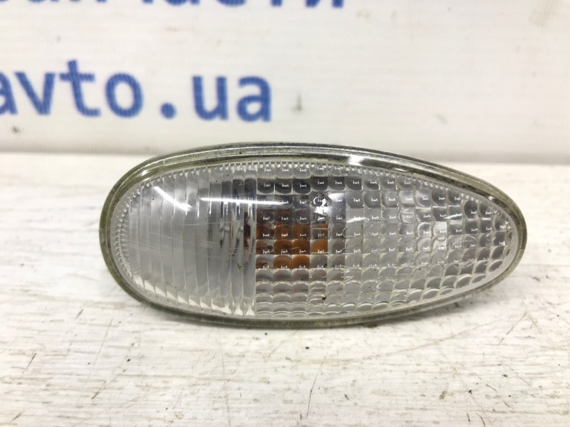 Повторитель поворотника Mitsubishi Outlander CU 2.4 БЕНЗИН 4G69 2003 (б/у) Київ - зображення 2