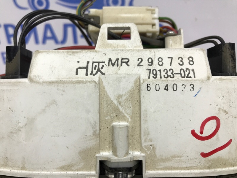 Приборная панель Mitsubishi Pajero Sport K9 2.5 DIESEL 4D56 1996 (б/у) Київ - зображення 5