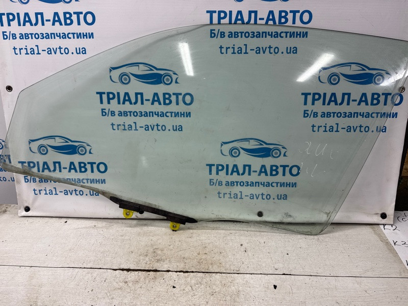 Стекло двери переднее левое Mitsubishi Outlander CU 2.4 БЕНЗИН 4G69 2003 (б/у) Киев - изображение 1