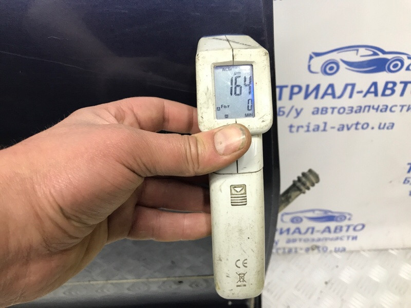 Дверь задняя правая Mitsubishi Pajero Wagon 4 3.2 ДИЗЕЛЬ 4M41 2006 (б/у) Киев - изображение 8