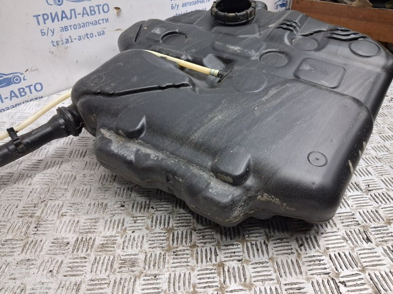 Бак топливный пластик Volkswagen Caddy 2K 1.9 DIESEL BJB 2003 (б/у) Київ - зображення 4