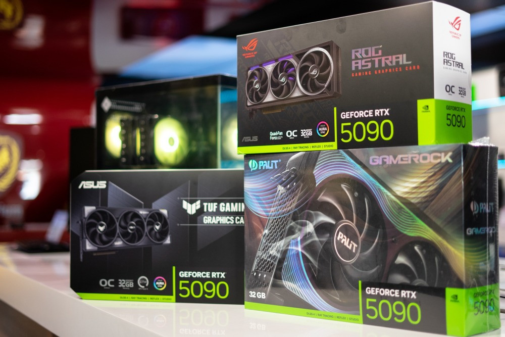 GeForce RTX 5090, RTX 5080, RTX 5070 Ti, RTX 5070, RTX 4090, RTX 4080 Super, RTX 4080, RTX 4070 Ti Київ - зображення 9