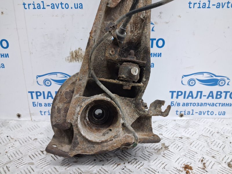 Рычаг задней подвески продольный правый Mitsubishi Outlander CU 2.4 БЕНЗИН 4G69 2003 (б/у) Киев - изображение 8