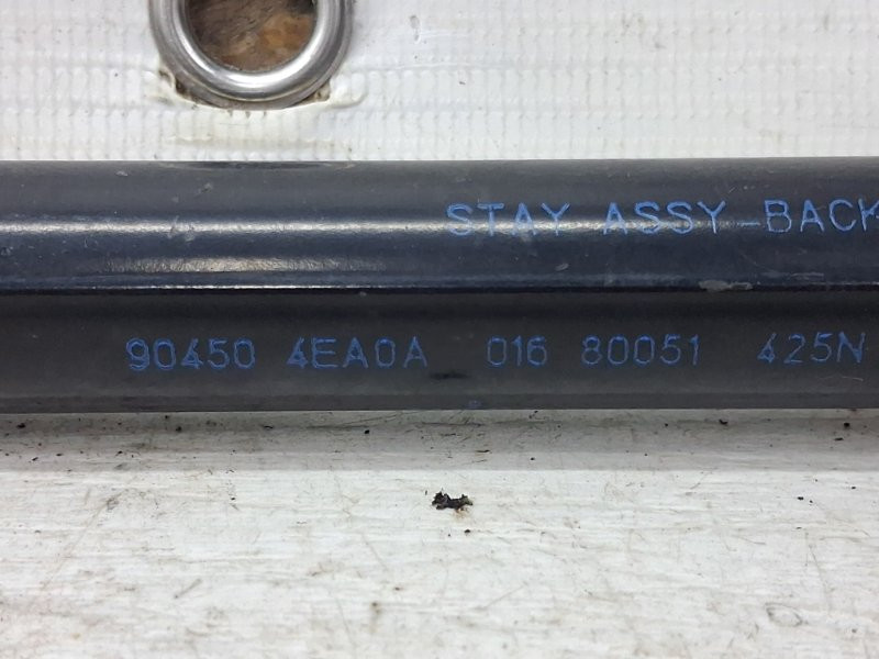 Амортизатор крышки багажника Nissan Qashqai J11 1.2 БЕНЗИН HRA2DDT 2013 (б/у) Киев - изображение 4