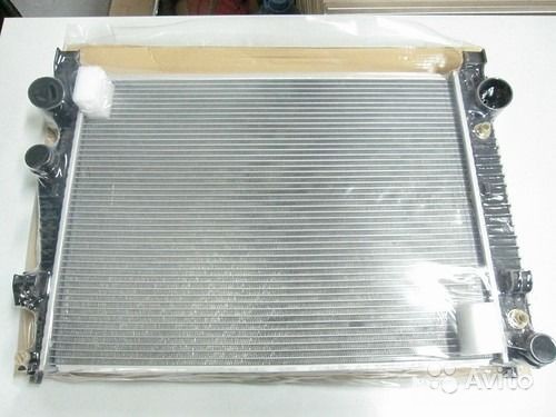 Мерседес S 500.1999 . 5.0 - Радиатор охлаждения двигателя . Киев - изображение 1