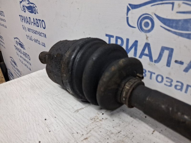 Привод передний правый МКПП Hyundai I30 FD 1.6 DIESEL D4FB 2007 (б/у) Киев - изображение 3