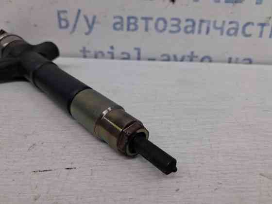 Форсунка топливная Mitsubishi L200 KB 2.5 DIESEL 4D56 2006 (б/у) Київ