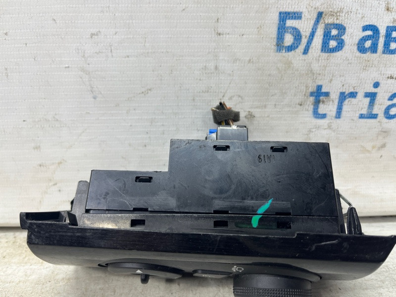 Кнопки управления Chevrolet Captiva C140 2.2 DIESEL Z22D1 2006 (б/у) Киев - изображение 2