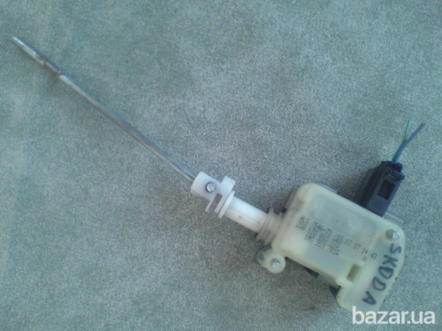 Електрозамок дверки бензобаку до SKODA OCTAVIA-II Ивано-Франковск - изображение 1