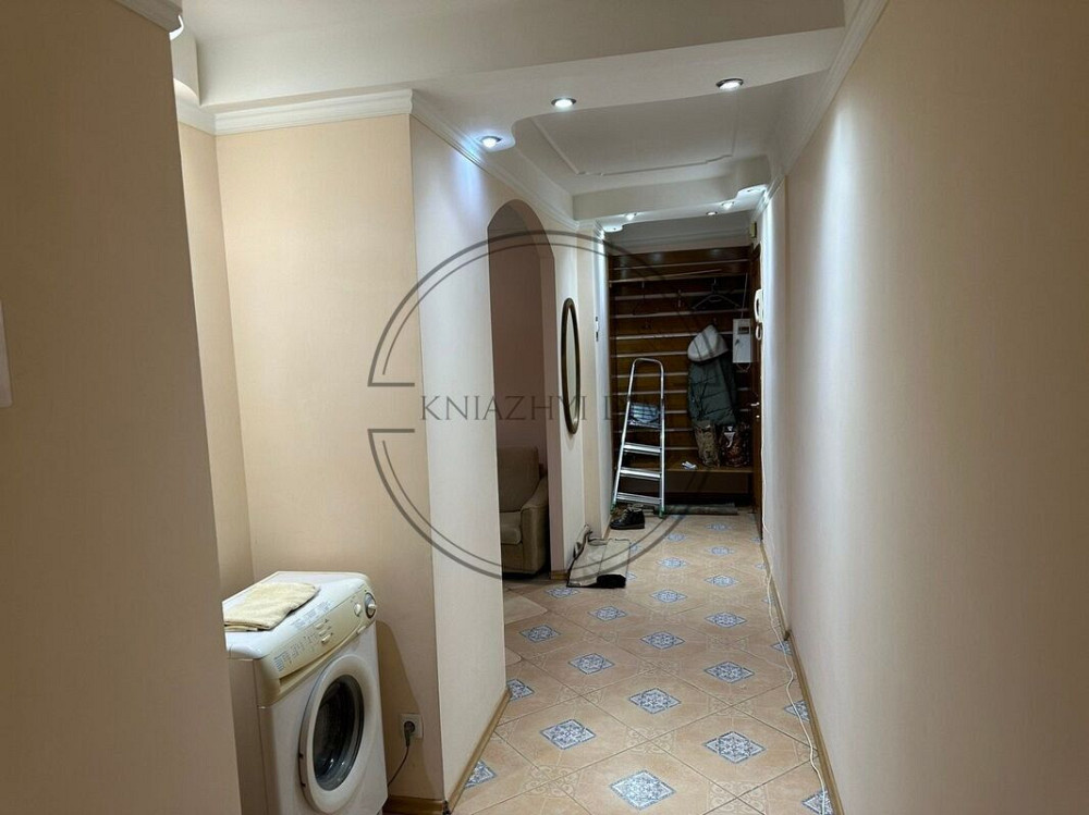 Затишна трикімнатна квартира біля метро Лівобережна, код №11200977 Київ - зображення 8