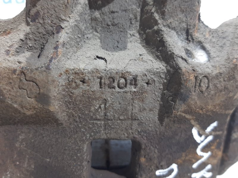 Суппорт передний правый Nissan Juke F15 1.6 БЕНЗИН 2010 (б/у) Киев - изображение 2