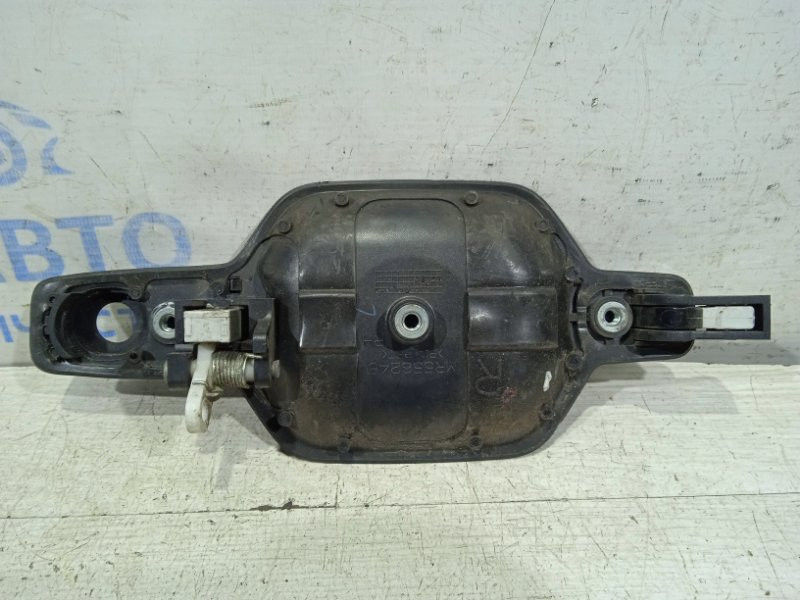 Ручка двери внешняя передняя правая Mitsubishi Pajero Wagon 4 3.2 ДИЗЕЛЬ 4M41 2006 (б/у) Киев - изображение 2