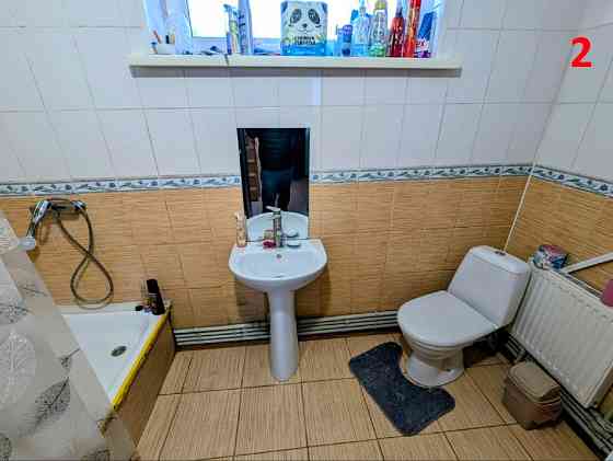 Продається будинок на 2 входи на Заріччі біля МРЕО по вул. Максима Залізняка . Біла Церква