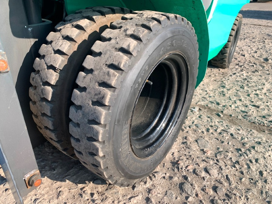 Автонавантажувач вилковий Mitsubishi, на спарці пневмо, з щоглою триплекс 5.5 метрів. Ивано-Франковск - изображение 8