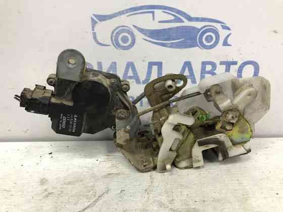 Замок двери задний правый Mitsubishi Pajero Wagon 3 3.2 ДИЗЕЛЬ 4M41 1999 (б/у) Київ