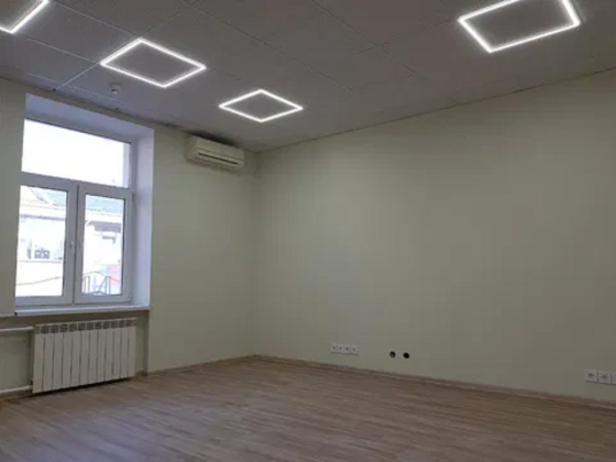 Дарниця метро,б-р Верховної Ради ,офіс 50м Киев