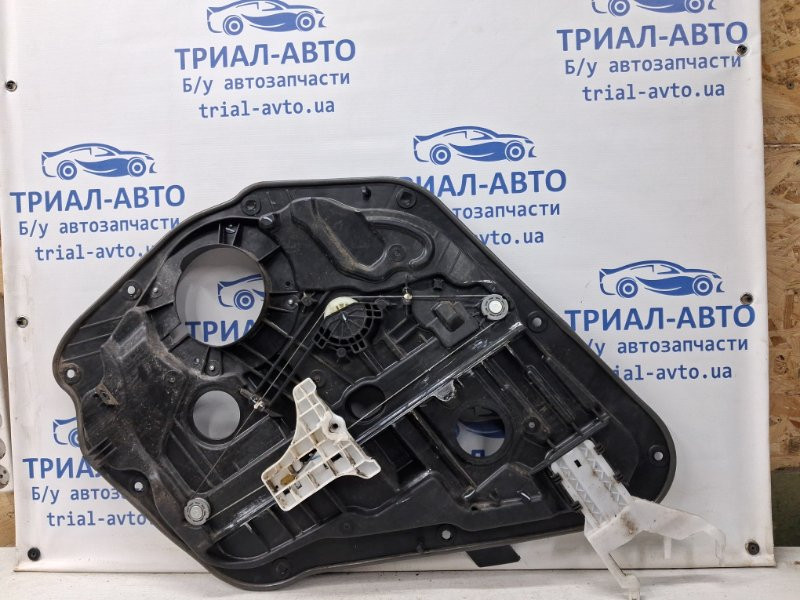 Стеклоподъемник задний левый Kia Ceed JD 1.6 DIESEL D4FB 2012 (б/у) Киев - изображение 2