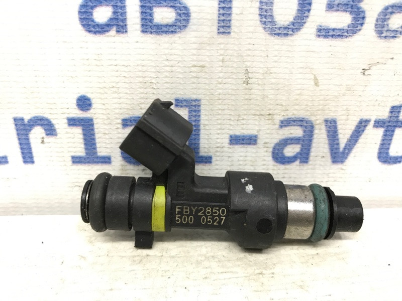 Форсунка топливная Nissan Qashqai J10 2.0 БЕНЗИН MR20DE 2006 (б/у) Киев - изображение 1