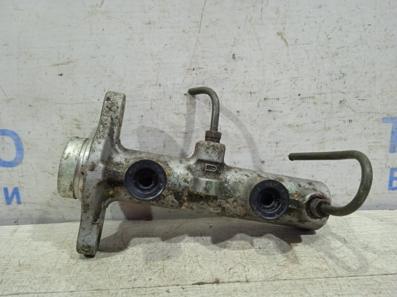 Тормозной цилиндр главный Mitsubishi Lancer 9 1.6 БЕНЗИН 4G18 2003 (б/у) Київ - зображення 1