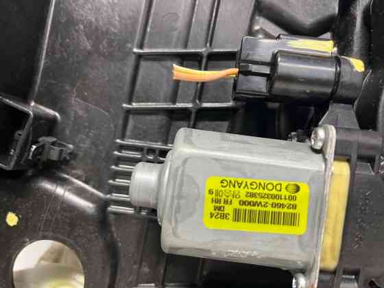 Стеклоподъемник передний правый Hyundai Santa fe 2012-2019 824814Z000 (Арт. 75456) Київ