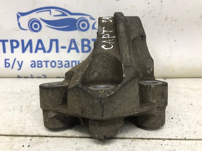 Подушка ДВС задняя Chevrolet Captiva C140 2.2 ДИЗЕЛЬ 2006 (б/у) Киев - изображение 2