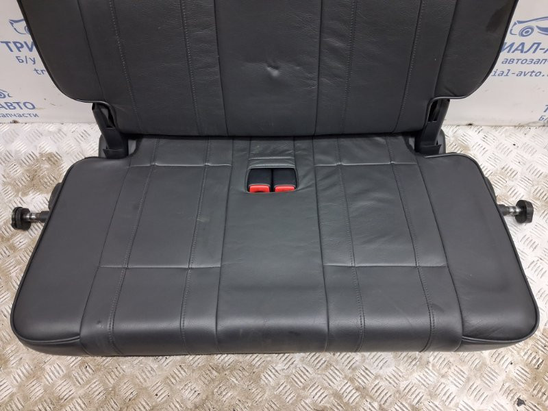 Сидения третий ряд Mitsubishi Pajero Wagon 3 3.2 ДИЗЕЛЬ 4M41 1999 (б/у) Киев - изображение 3