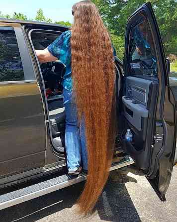 Приймаю волосся у ХАРКОВІ від 35 см.Для мене важливий не обсяг, а якість Вайбер 0961002722 Харьков