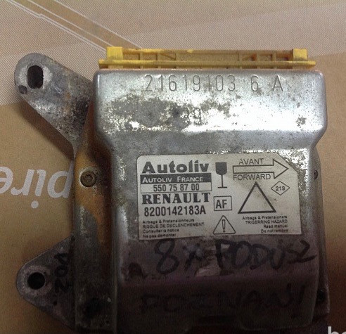 Бу блок airbag Renault Laguna 2 8200142183A, 550758700. Кропивницкий - изображение 1