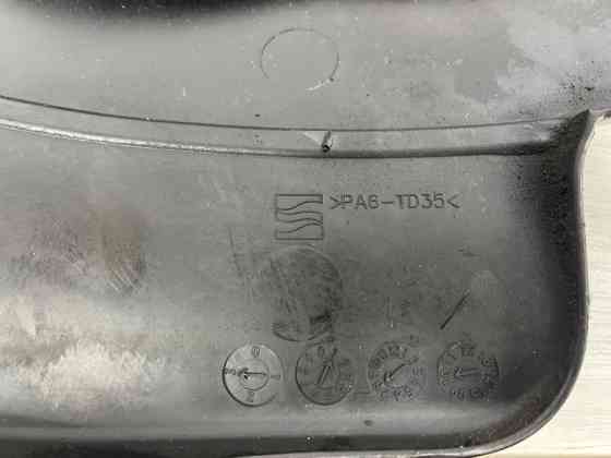 Декоративная крышка ДВС Acura MDX 2006-2013 17121RYEA10 (Арт. 72113) Київ