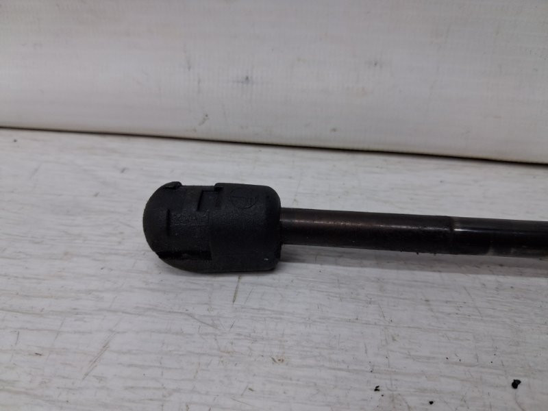 Амортизатор крышки багажника Mitsubishi Outlander 2003-2006 MR991807 (Арт. 67065) Киев - изображение 3