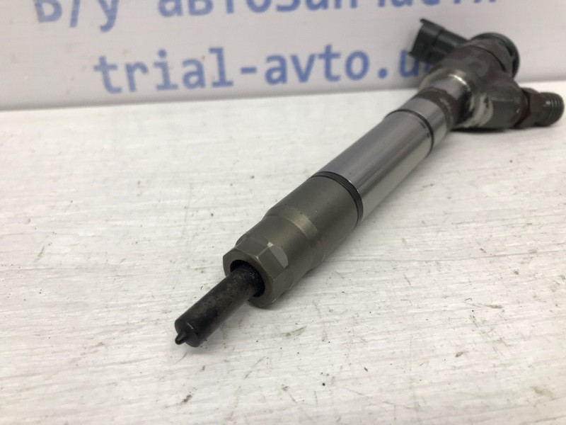 Форсунка топливная Hyundai Tucson TL 1.7 DIESEL D4FD 2015 (б/у) Киев - изображение 3