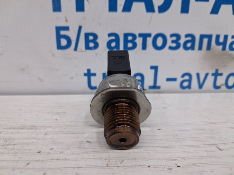 Датчик давления топлива в рейке Chevrolet Captiva C140 2.2 DIESEL Z22D1 2006 (б/у) Київ - зображення 3
