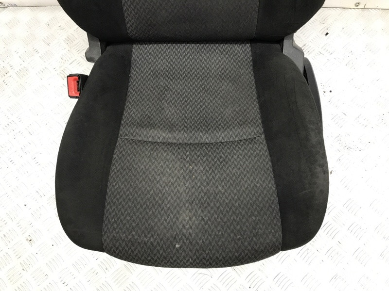 Сиденье переднее левое Kia Ceed 2006-2012 881011H065BA2 (Арт. 54386) Киев - изображение 3