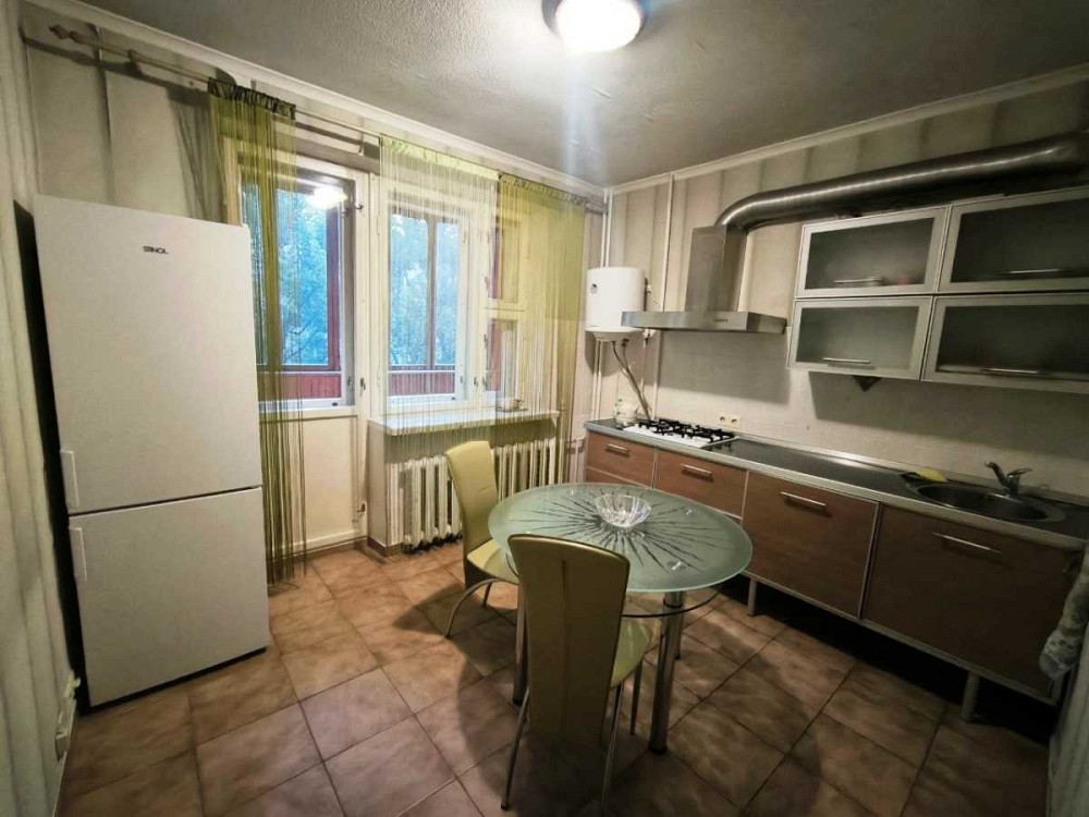 долгосрочная аренда 1-к квартира Киев, Печерский, 22000 грн./мес. Киев - изображение 2