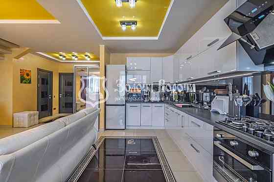продажа 4-к квартира Киево-Святошинский, Софиевская Борщаговка, 245000 $ 