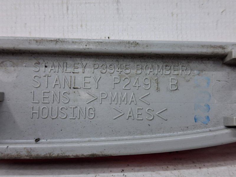 Катафот правый Mazda 3 2013-2019 D350515M0E (Арт. 63576) Киев - изображение 3