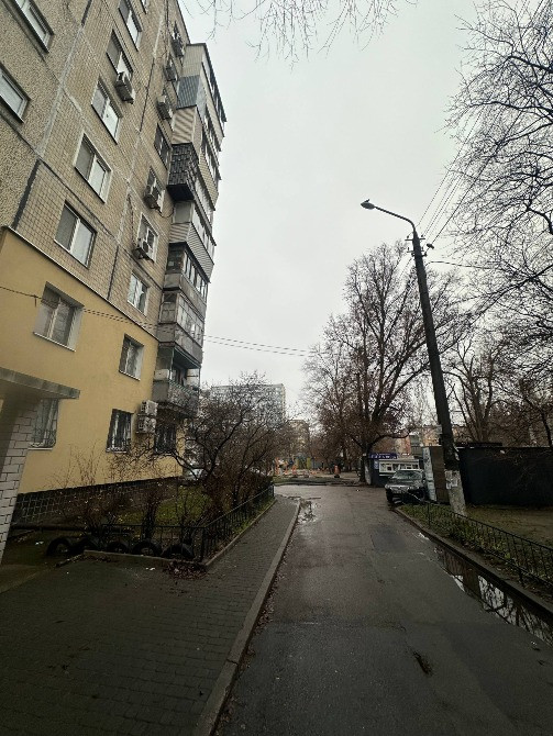 Продам 3к квартиру вул.Сонячна Набережна,42 Житлова під ремонт Днепр - изображение 1