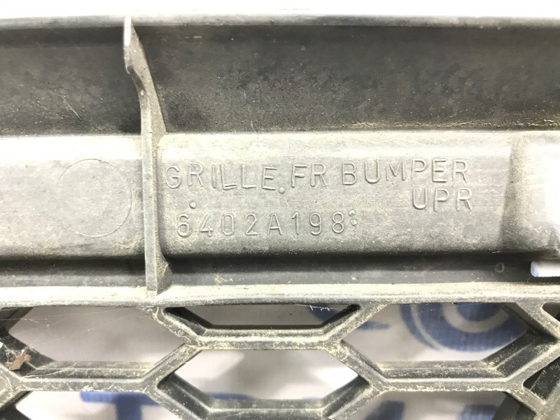 Решетка радиатора Рестайлинг Mitsubishi Outlander XL 2.2 DIESEL 4N14 2007 (б/у) Київ - зображення 8