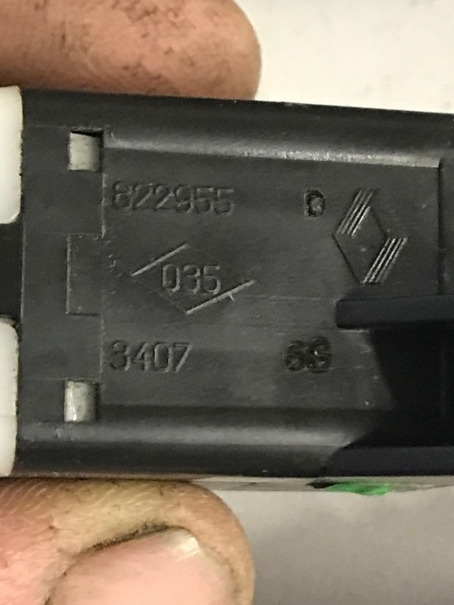 Бу кнопка аварийной сигнализации Renault Laguna 1, 7700822955, 822955 Кропивницький - зображення 2