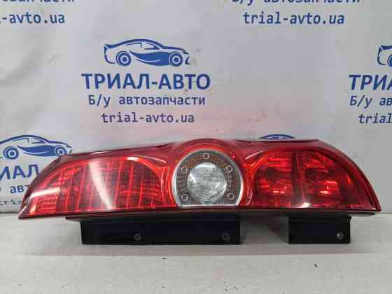 Фонарь задний внешний правый Fiat Doblo 2 1.6 ДИЗЕЛЬ MULTIJET 2010 (б/у) Київ