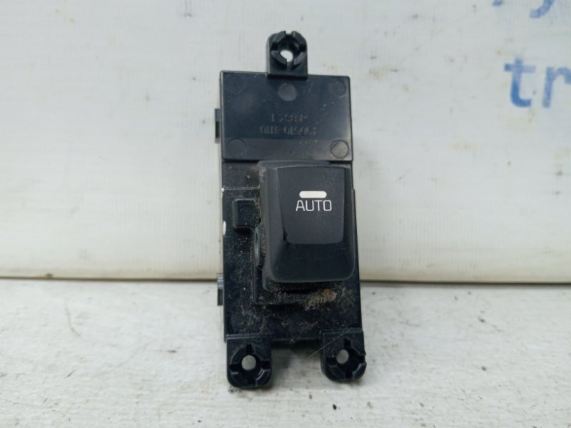 Кнопка стеклоподъемника Kia Ceed JD 1.6 DIESEL D4FB 2012 (б/у) Киев - изображение 2