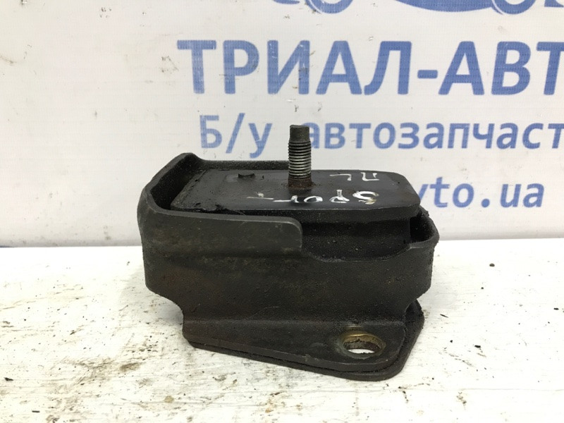 Подушка ДВС Mitsubishi Pajero Sport K9 2.5 DIESEL 4D56 1996 (б/у) Київ - зображення 1