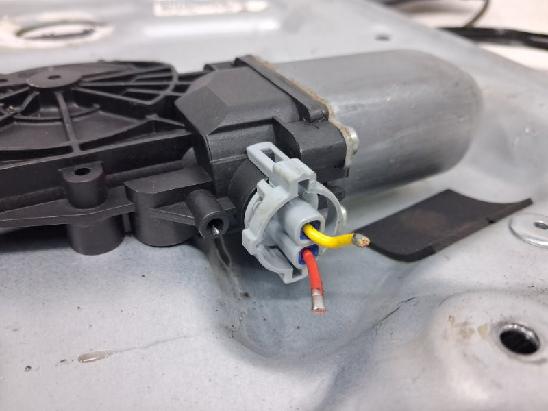 Стеклоподъемник передний левый Nissan Qashqai J10 2.0 БЕНЗИН MR20DE 2006 (б/у) Київ - зображення 3