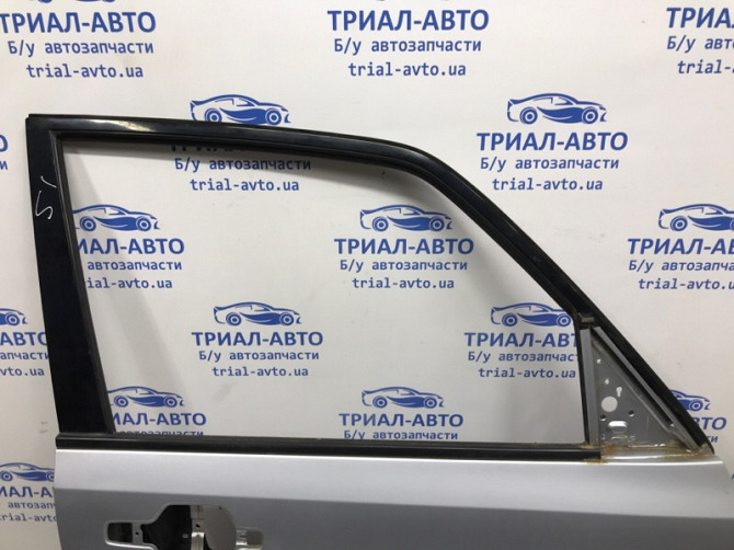 Дверь передняя правая Mitsubishi Pajero Wagon 4 3.2 ДИЗЕЛЬ 4M41 2006 (б/у) Київ - зображення 2